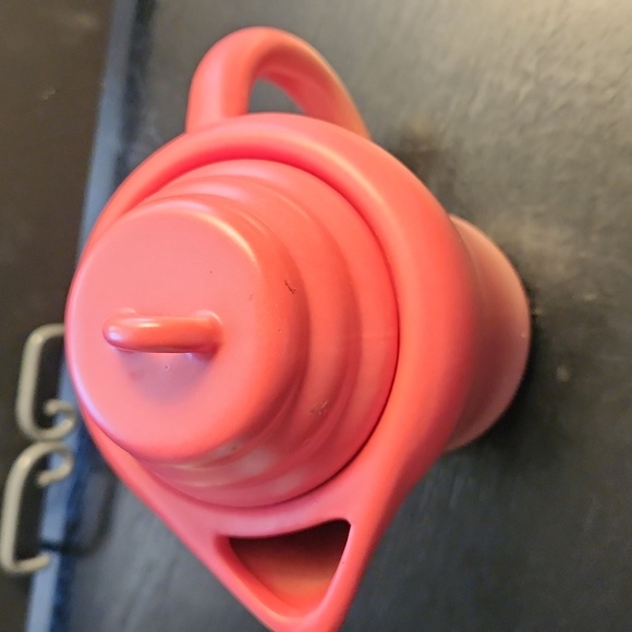 Design Studios Red Ombre MSRF tea pot or honey pitcher - Picture 2 of 6